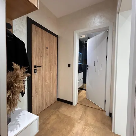 Blue Iris, 2br, Workspace, Jacuzzi And Stunning Views Apartment *