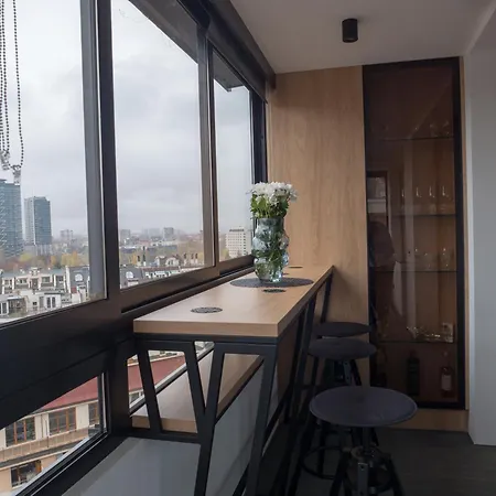 Blue Iris, 2br, Workspace, Jacuzzi And Stunning Views Apartment Sofia
