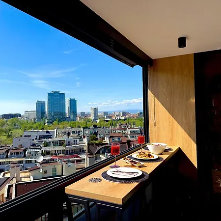 Blue Iris, 2br, Workspace, Jacuzzi And Stunning Views *