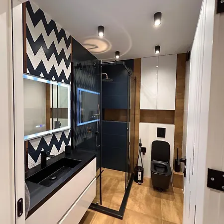 Blue Iris, 2br, Workspace, Jacuzzi And Stunning Views 公寓 索菲亞