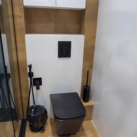Blue Iris, 2br, Workspace, Jacuzzi And Stunning Views 索菲亞